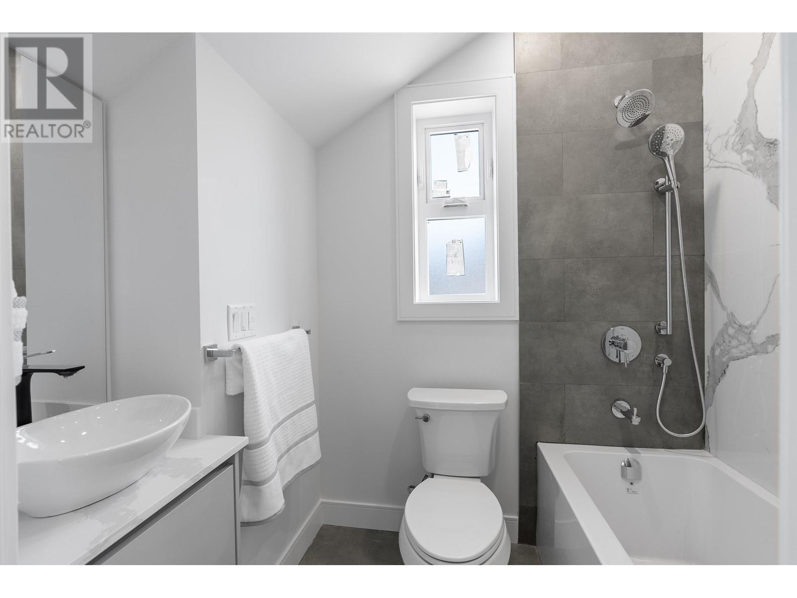 814 E 51st Avenue, Vancouver, British Columbia  V5X 1E5 - Photo 12 - R2824556