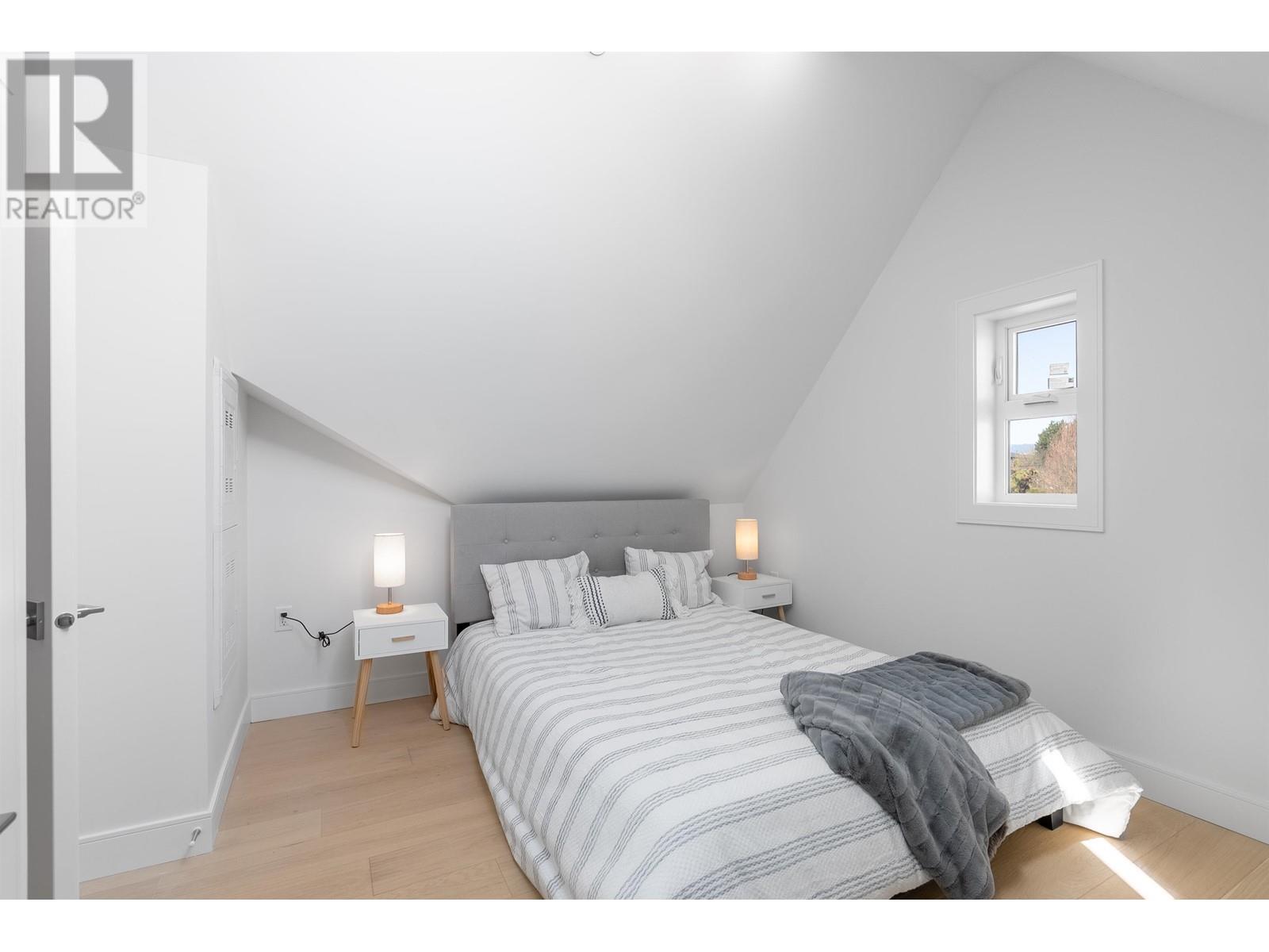 814 E 51st Avenue, Vancouver, British Columbia  V5X 1E5 - Photo 14 - R2824556