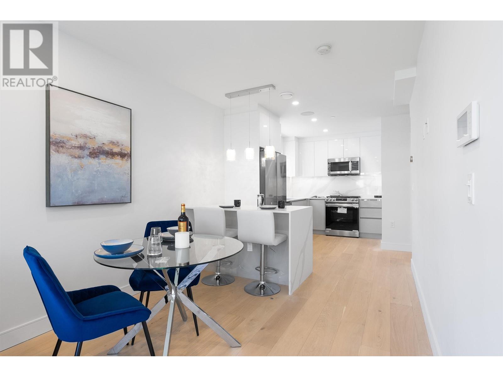 814 E 51st Avenue, Vancouver, British Columbia  V5X 1E5 - Photo 3 - R2824556