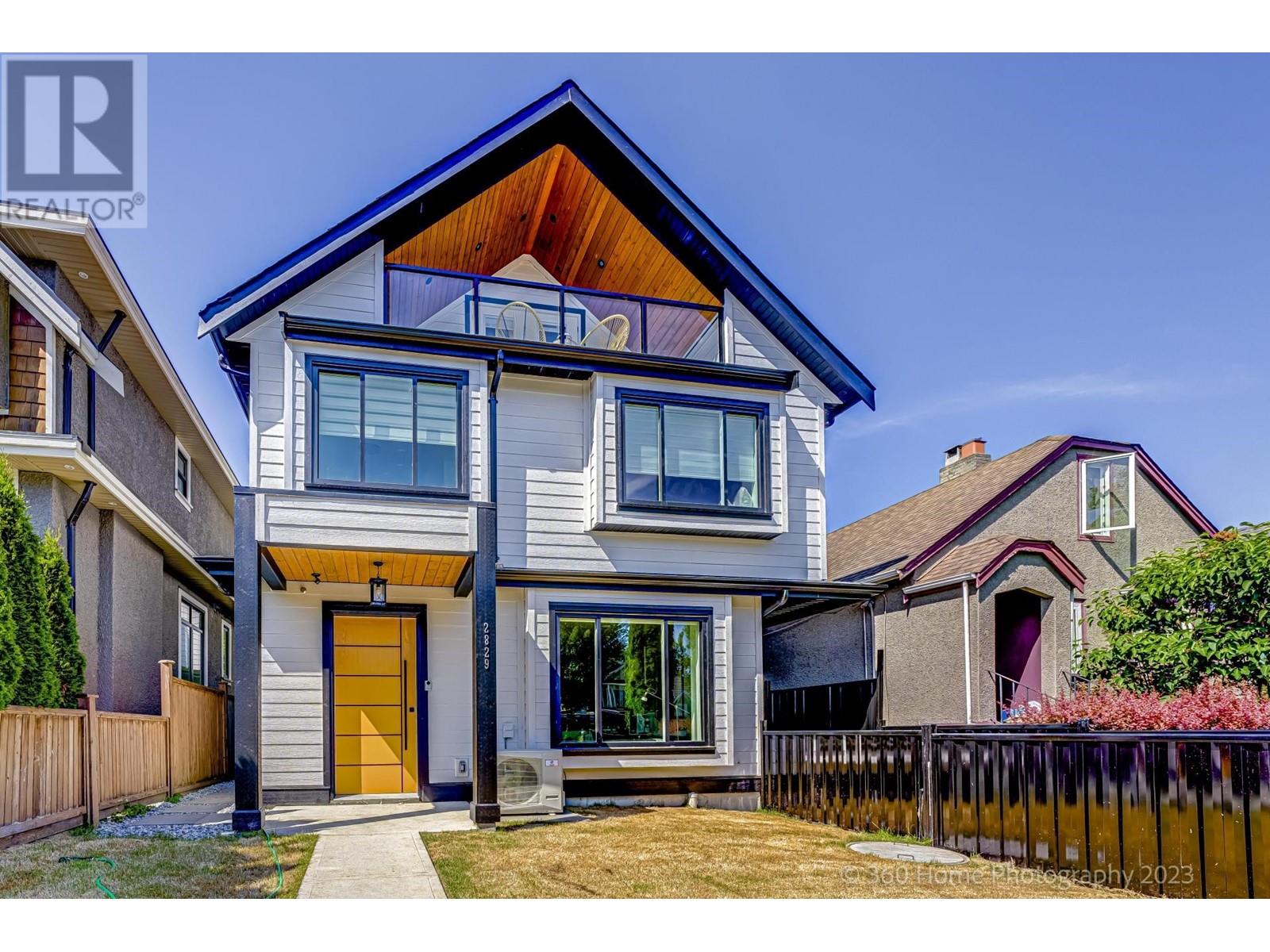 2829 MCGILL STREET, vancouver, British Columbia