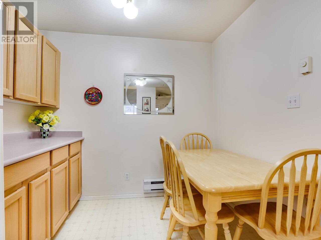 305 558 Rochester Avenue, Coquitlam, British Columbia  V3K 2T9 - Photo 11 - R2824380