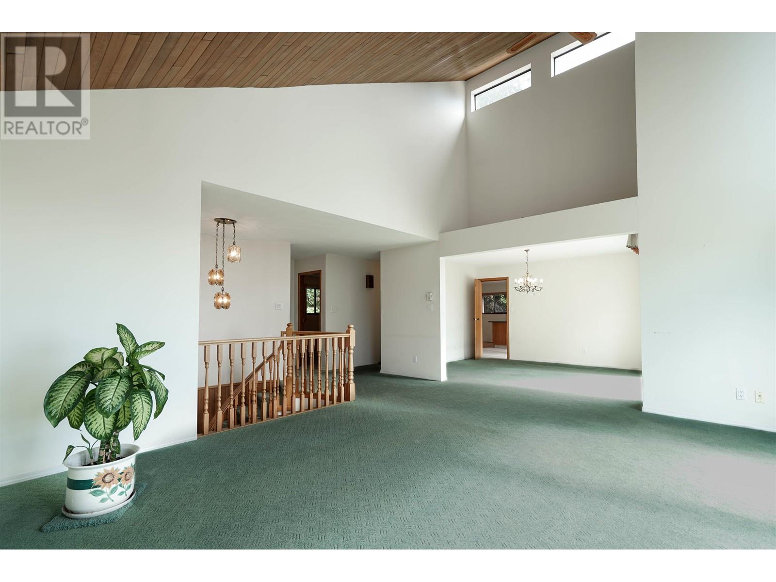 1335 Palmerston Avenue, West Vancouver, British Columbia  V7T 2H8 - Photo 5 - R2823852