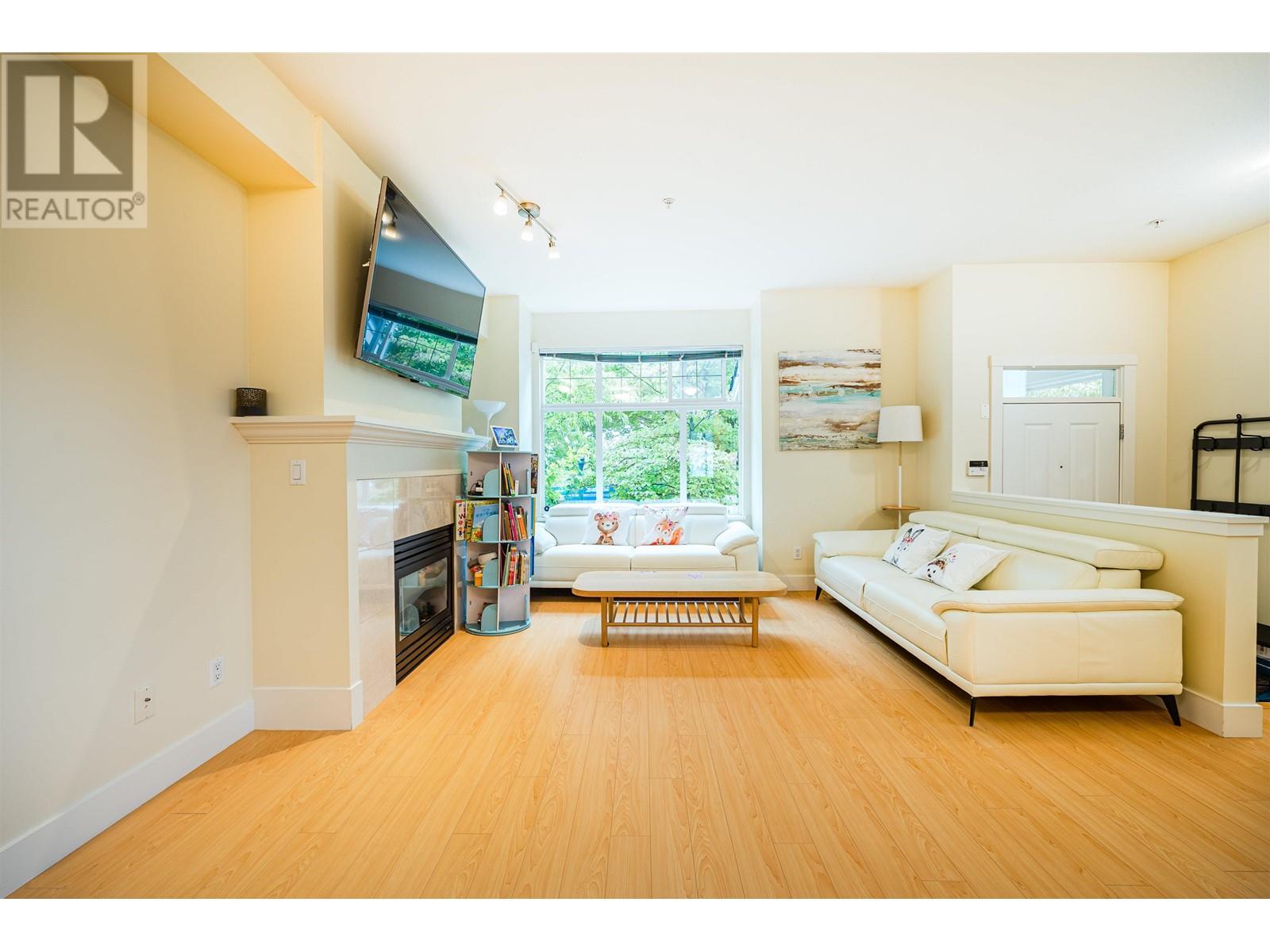 959 W 59th Avenue, Vancouver, British Columbia  V6P 1X8 - Photo 5 - R2824433