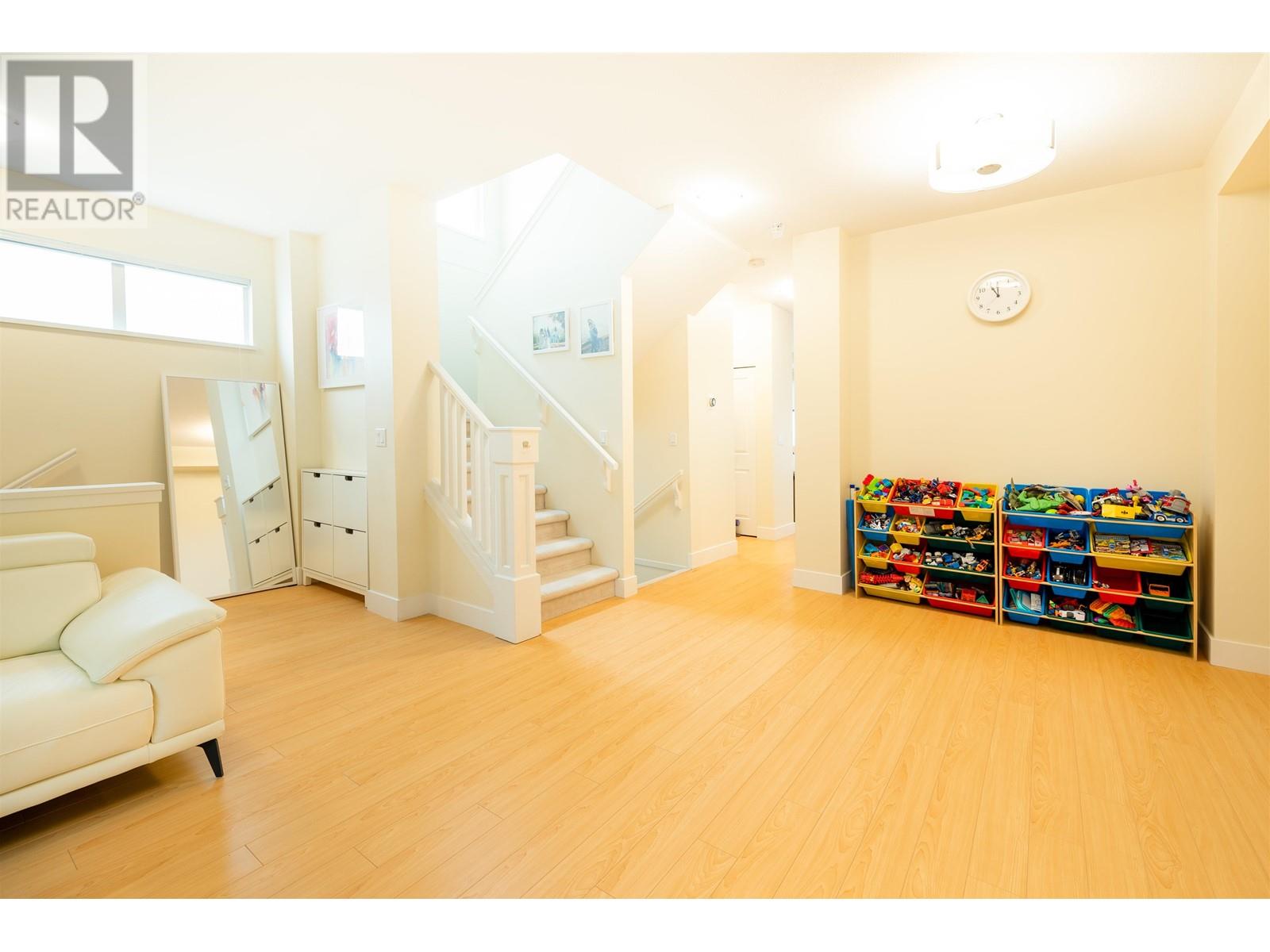 959 W 59th Avenue, Vancouver, British Columbia  V6P 1X8 - Photo 6 - R2824433