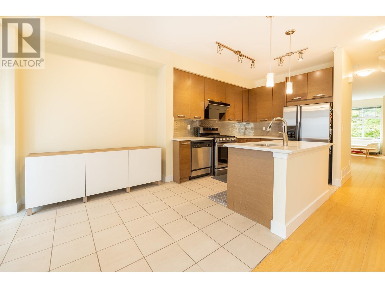 959 W 59th Avenue, Vancouver, British Columbia  V6P 1X8 - Photo 14 - R2824433