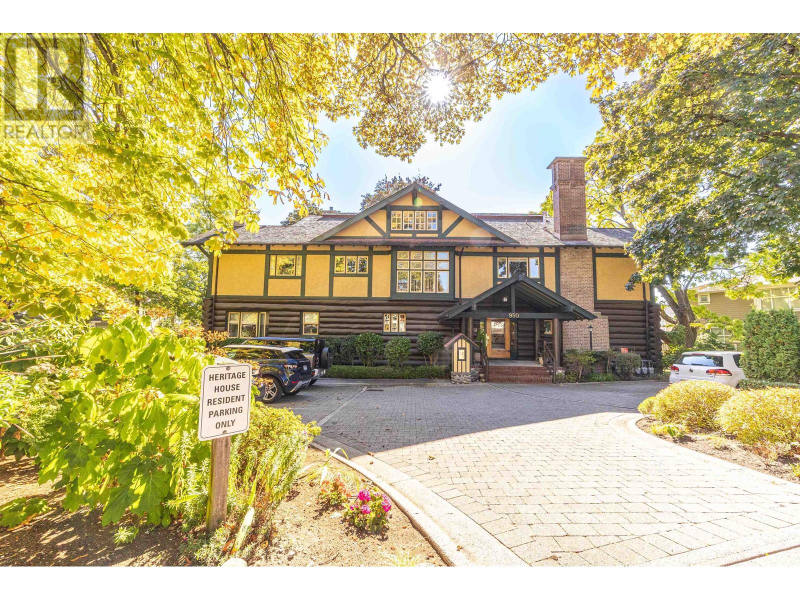 959 W 59th Avenue, Vancouver, British Columbia  V6P 1X8 - Photo 32 - R2824433