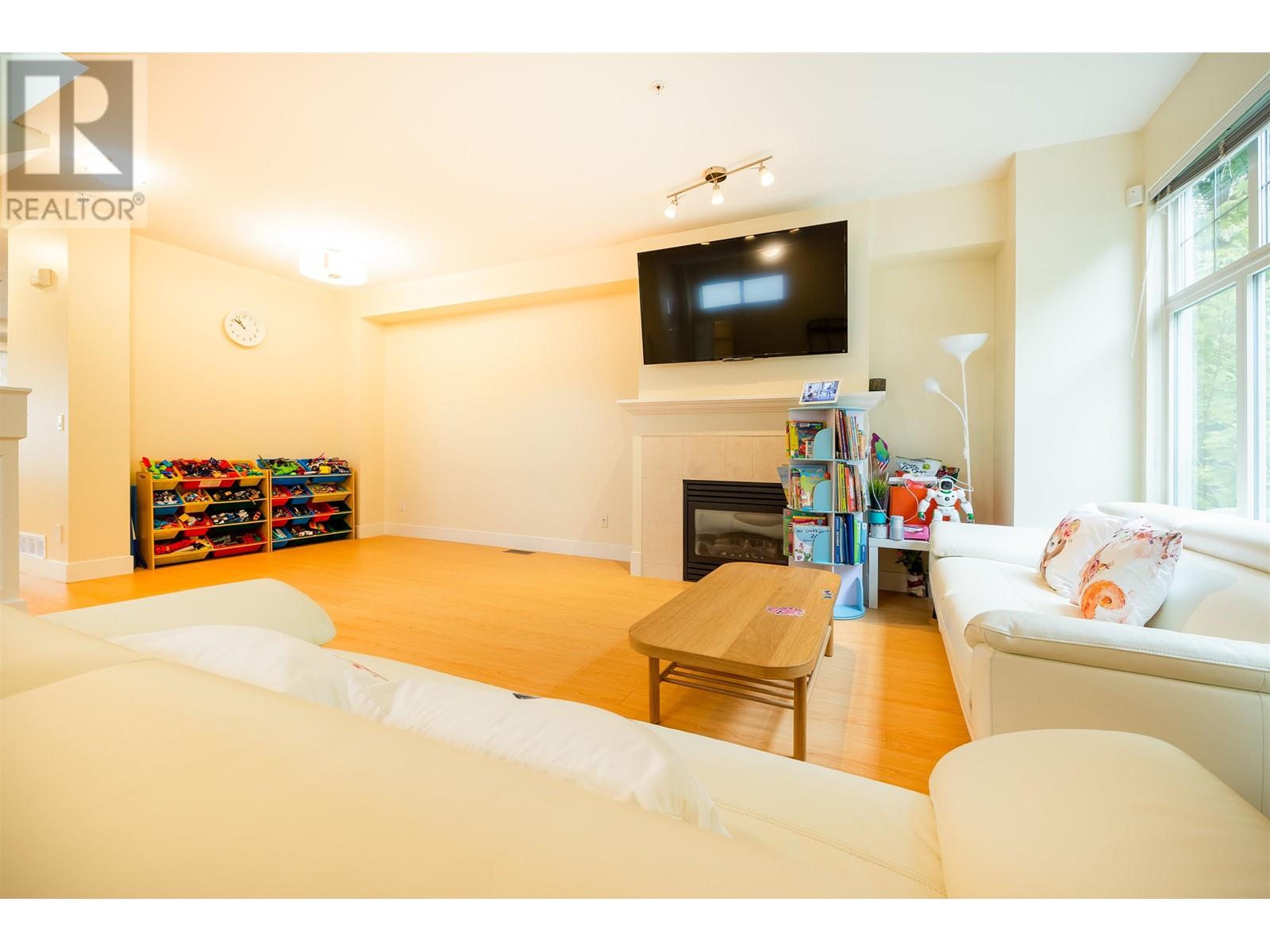 959 W 59th Avenue, Vancouver, British Columbia  V6P 1X8 - Photo 7 - R2824433