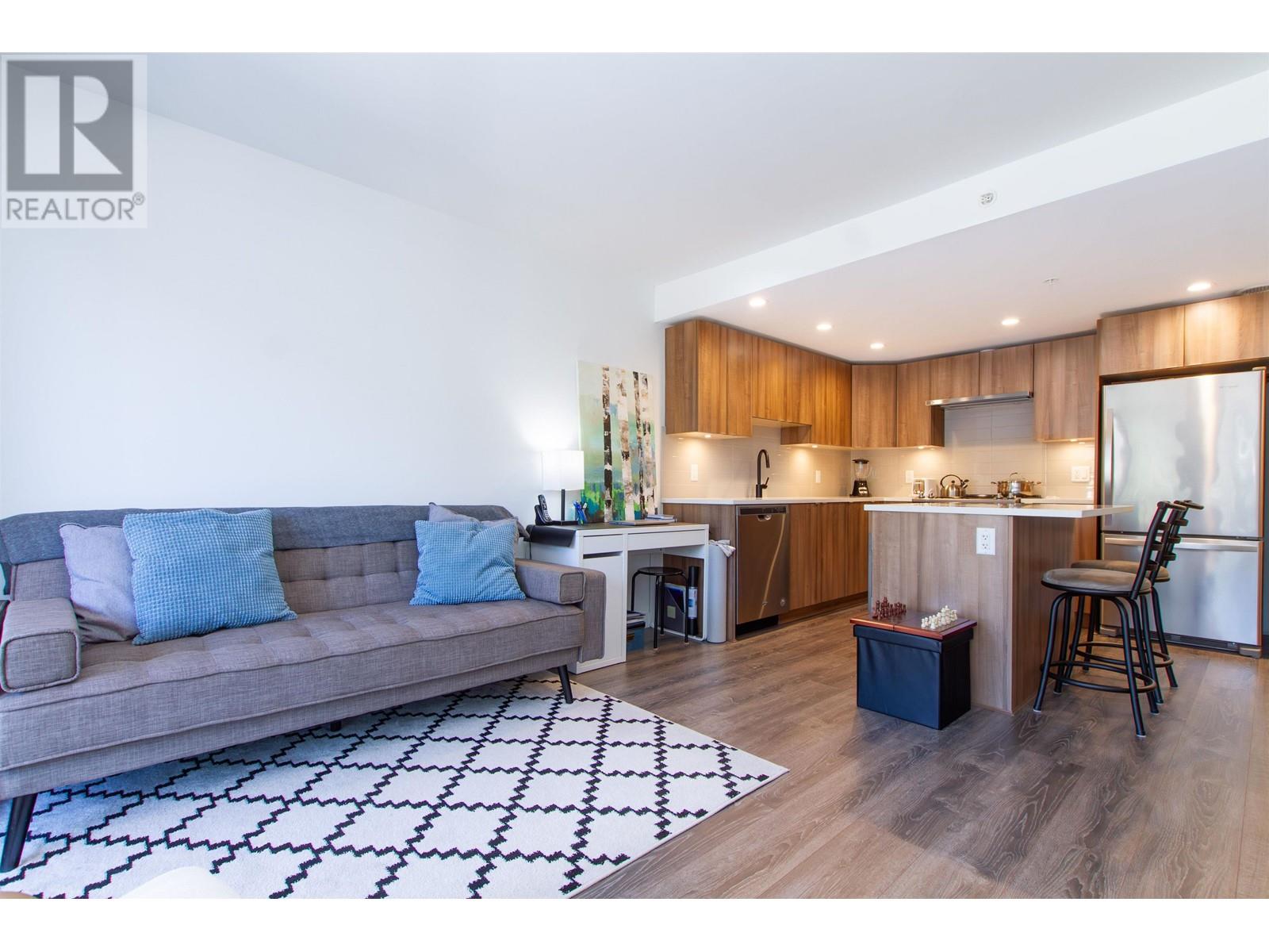 408 1365 PEMBERTON AVENUE, squamish, British Columbia