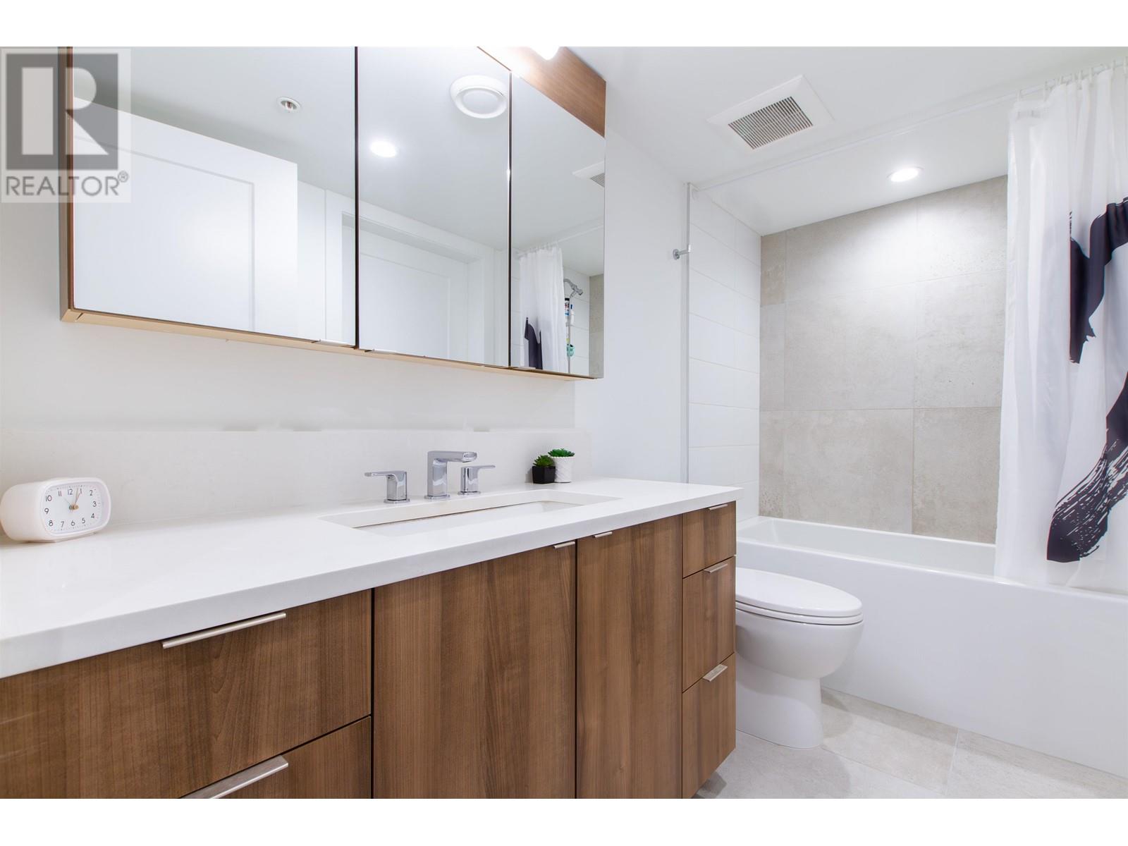 408 1365 Pemberton Avenue, Squamish, British Columbia  V8B 1B7 - Photo 8 - R2824604