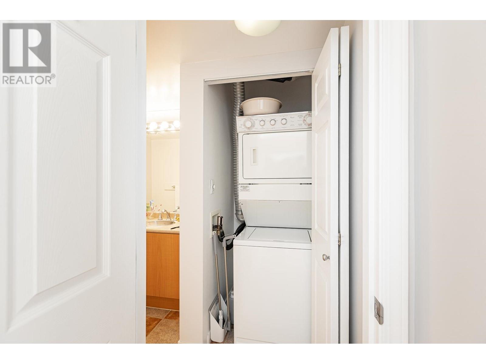 1001 63 Keefer Place, Vancouver, British Columbia  V6B 6N6 - Photo 6 - R2824623