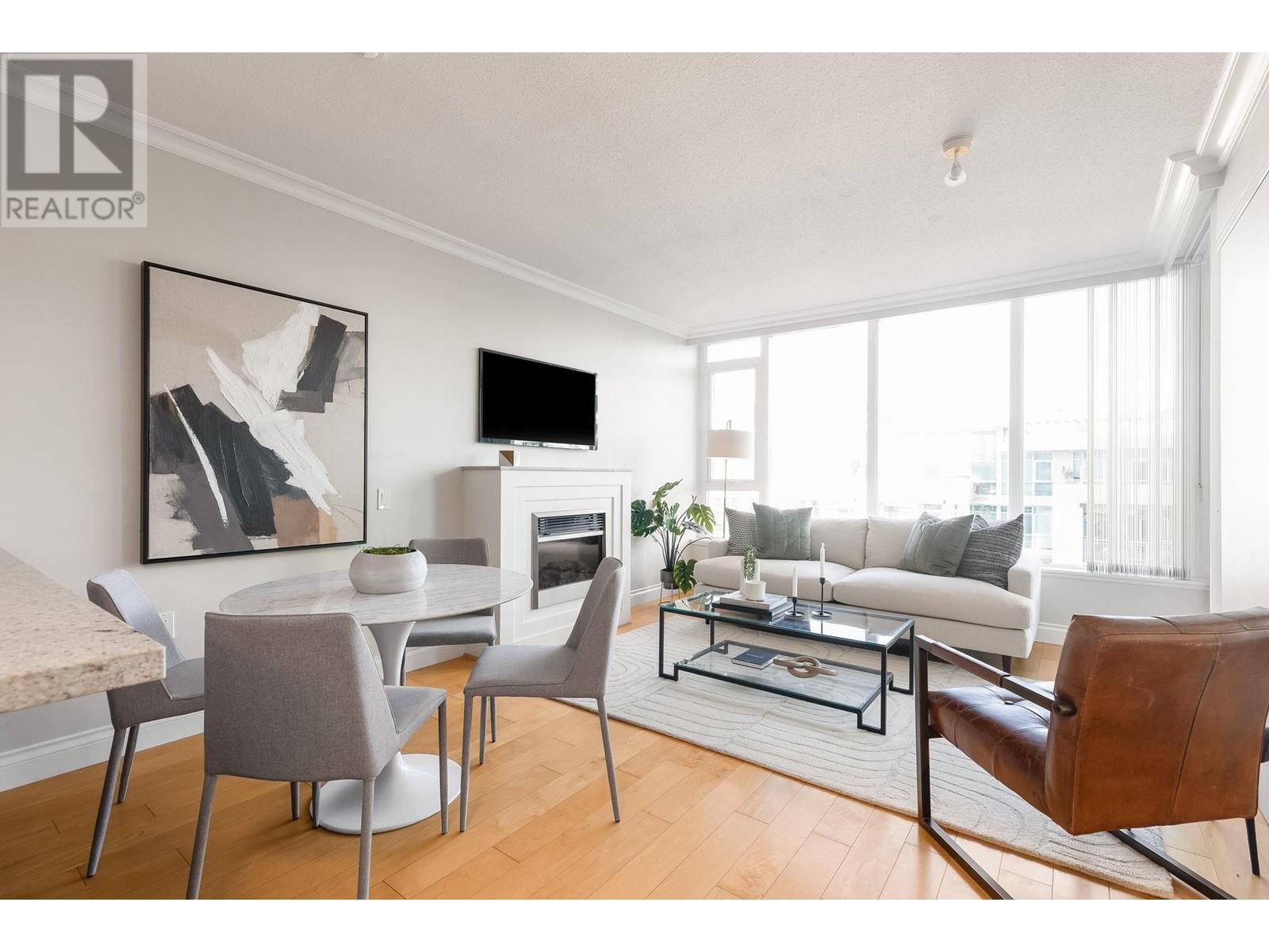 606 133 E ESPLANADE STREET, north vancouver, British Columbia