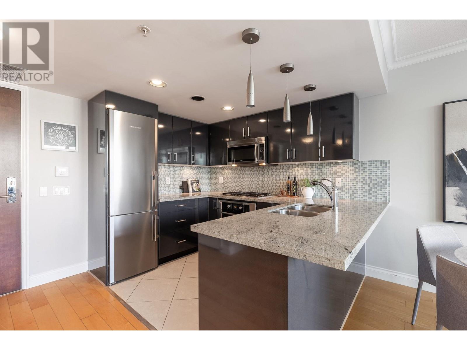 606 133 E Esplanade Street, North Vancouver, British Columbia  V7L 1A1 - Photo 6 - R2824629