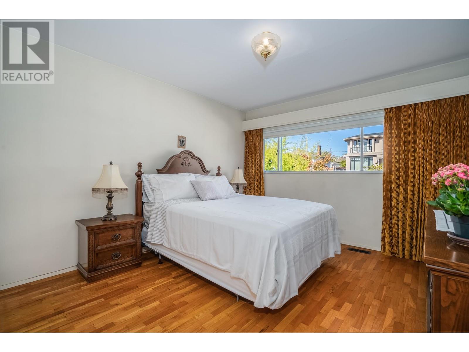 4740 Brentlawn Drive, Burnaby, British Columbia  V5C 3V5 - Photo 18 - R2824625