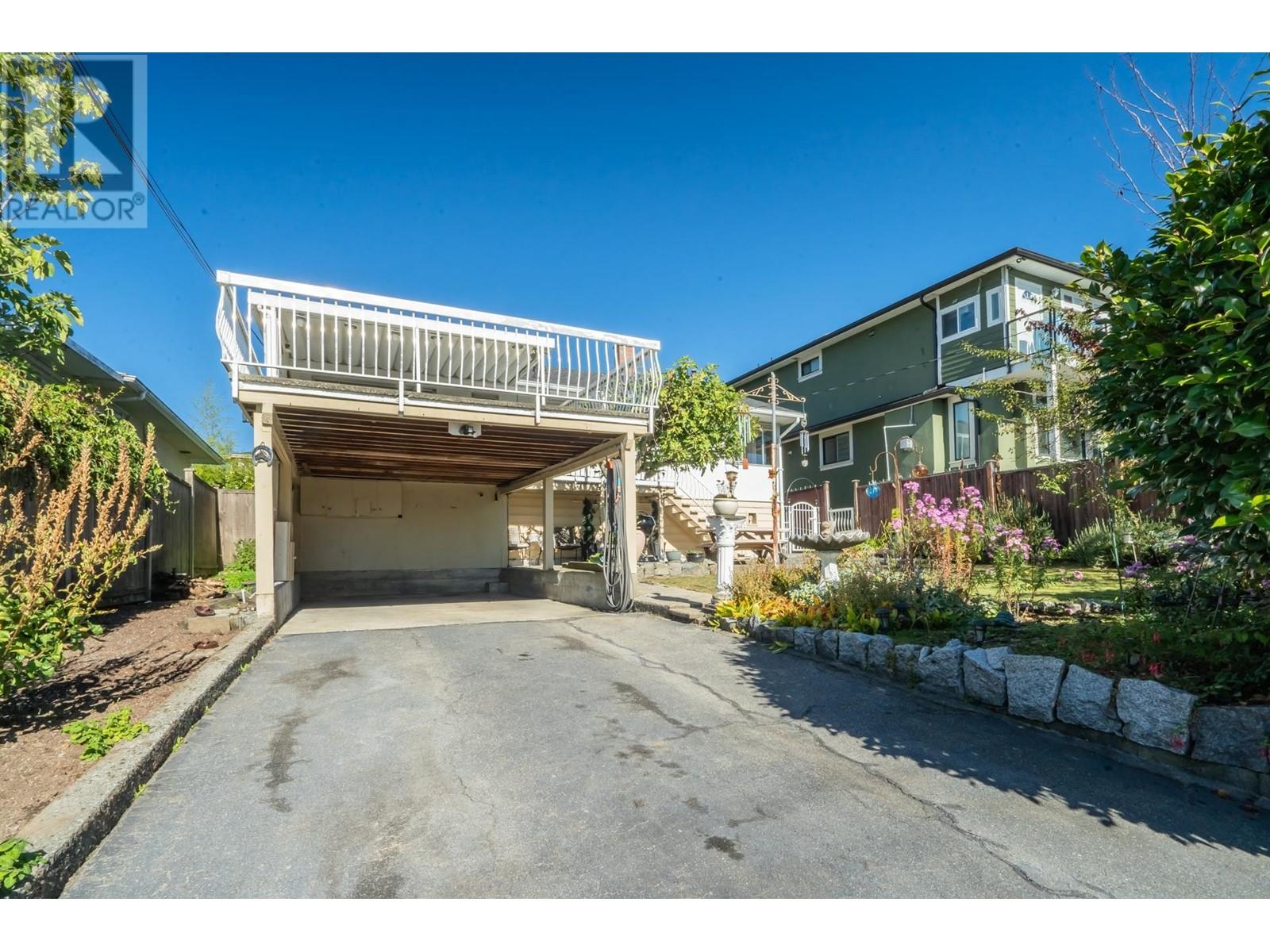 4740 Brentlawn Drive, Burnaby, British Columbia  V5C 3V5 - Photo 33 - R2824625