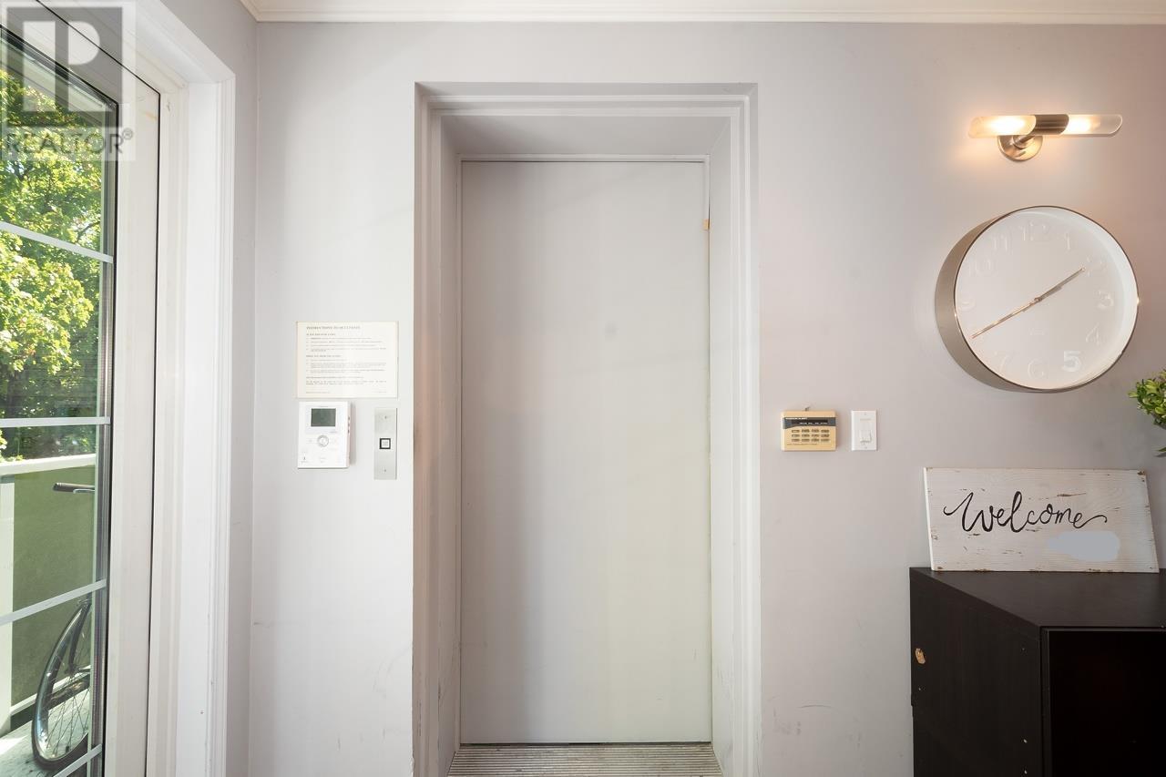 401 3065 Heather Street, Vancouver, British Columbia  V5Z 3K1 - Photo 2 - R2824609