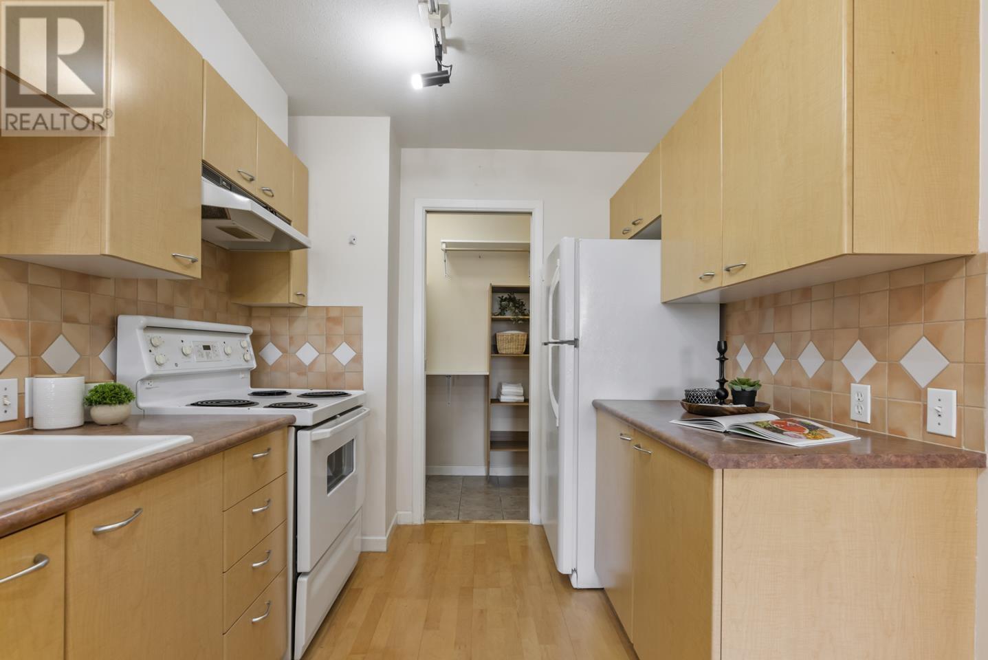 Ph 6 1011 W King Edward Avenue, Vancouver, British Columbia  V6H 1Z3 - Photo 14 - R2824516