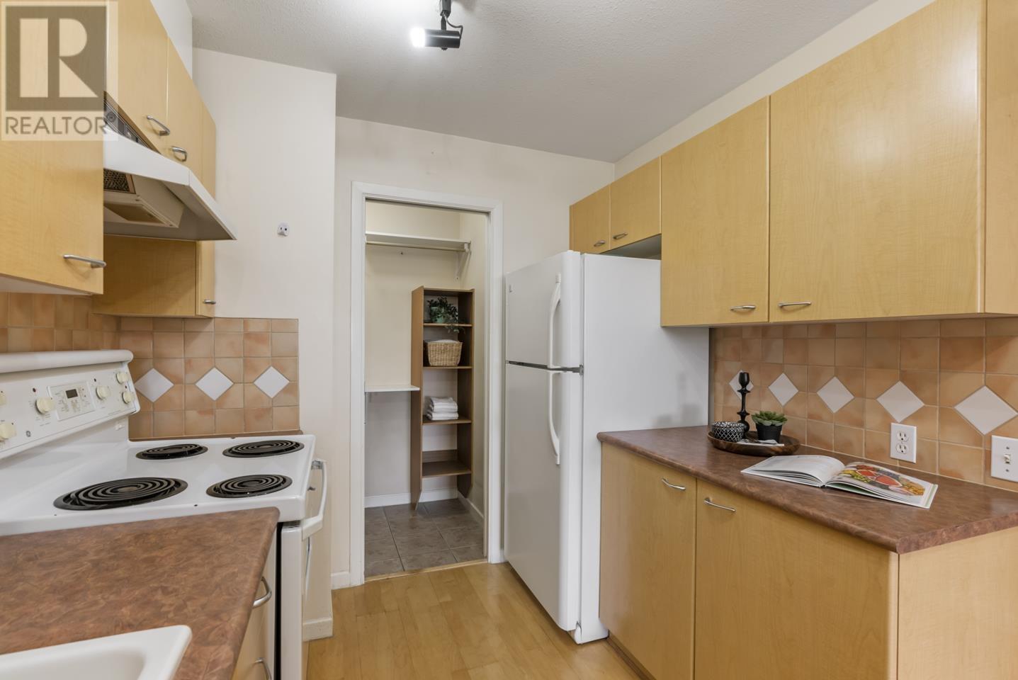 Ph 6 1011 W King Edward Avenue, Vancouver, British Columbia  V6H 1Z3 - Photo 12 - R2824516