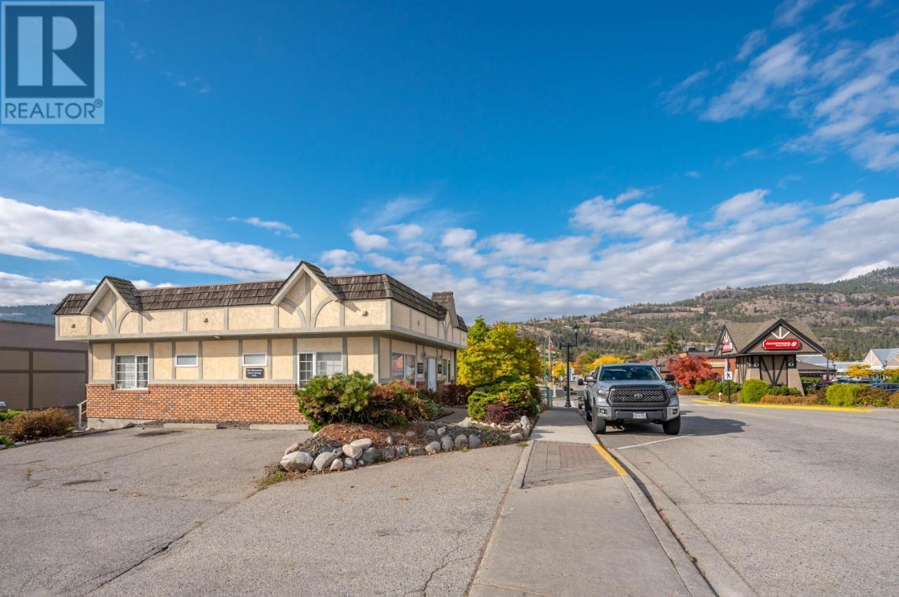 9923 JUBILEE Road Summerland