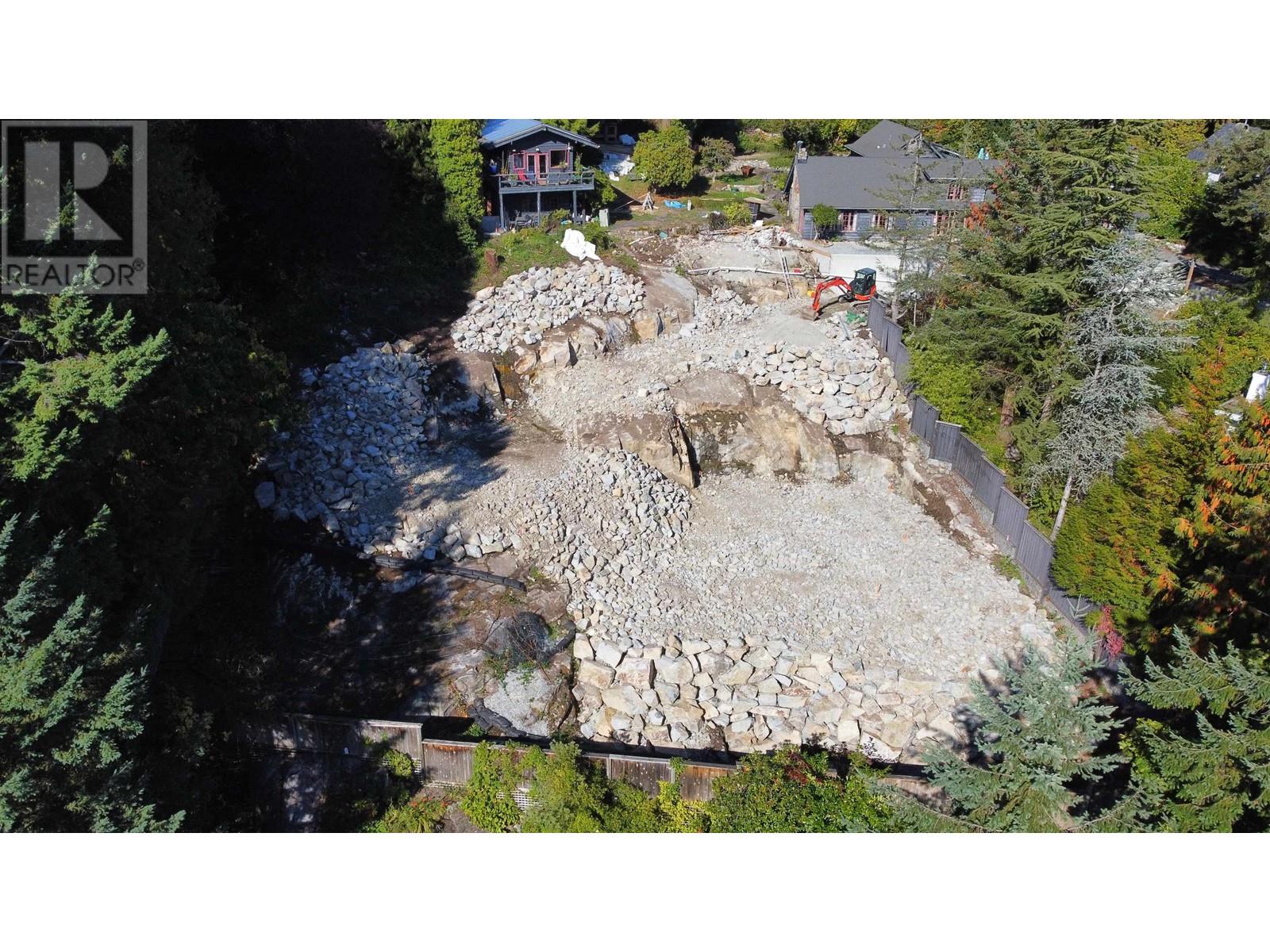 4439 Piccadilly North, West Vancouver, British Columbia  V7W 1C8 - Photo 28 - R2824668