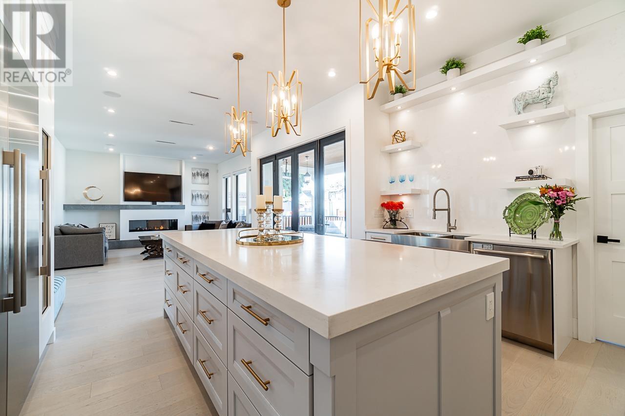 8481 11th Avenue, Burnaby, British Columbia  V3N 2P5 - Photo 10 - R2823527