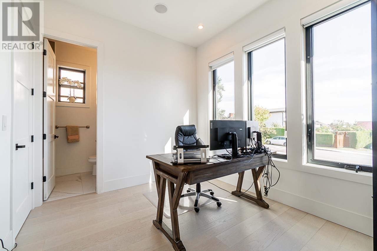 8481 11th Avenue, Burnaby, British Columbia  V3N 2P5 - Photo 16 - R2823527