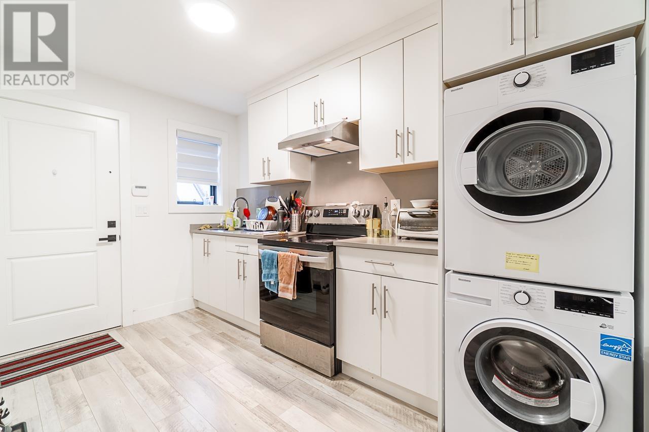 8481 11th Avenue, Burnaby, British Columbia  V3N 2P5 - Photo 37 - R2823527