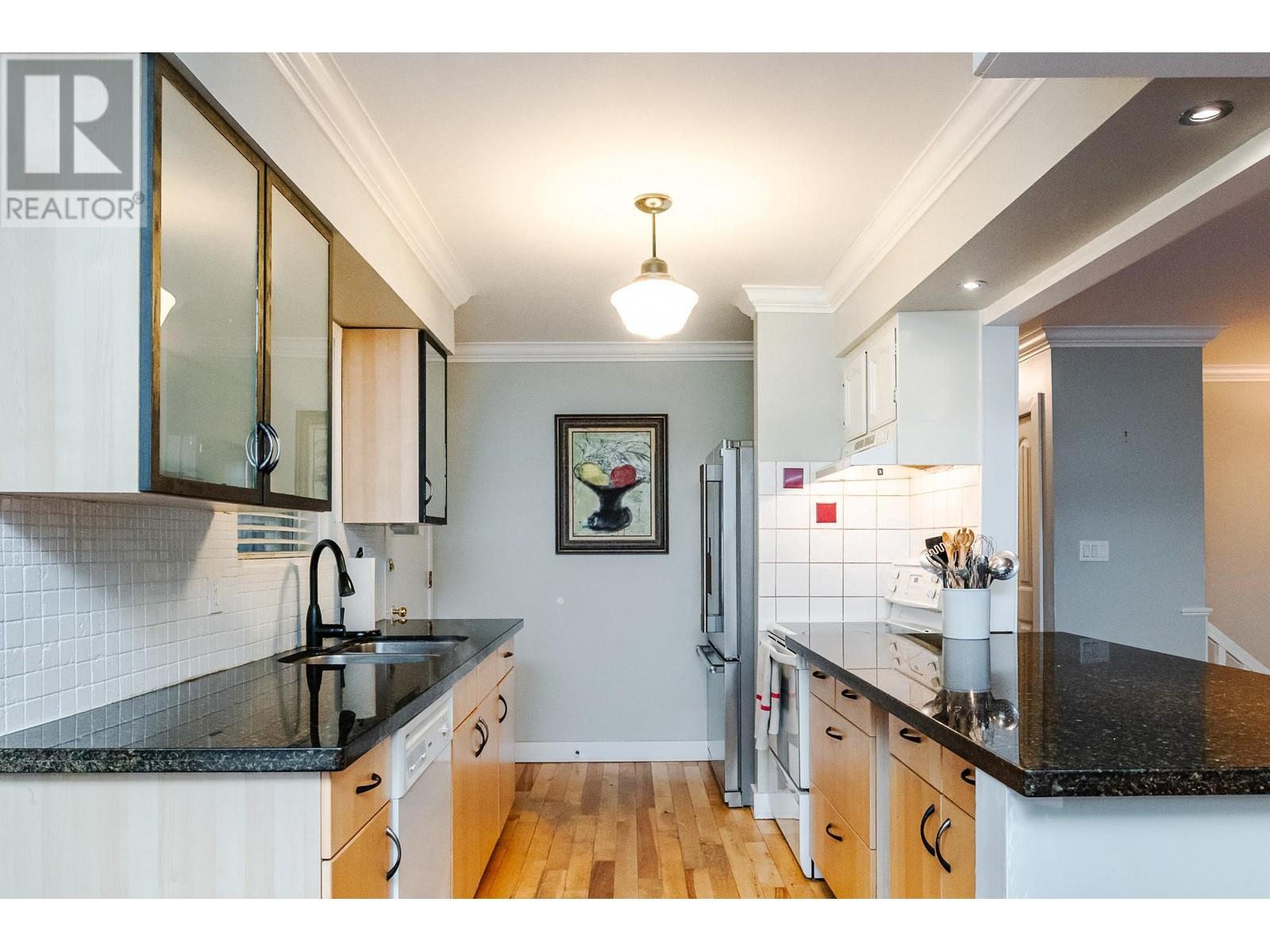 24700 110 Avenue, Maple Ridge, British Columbia  V2W 1G7 - Photo 17 - R2824656