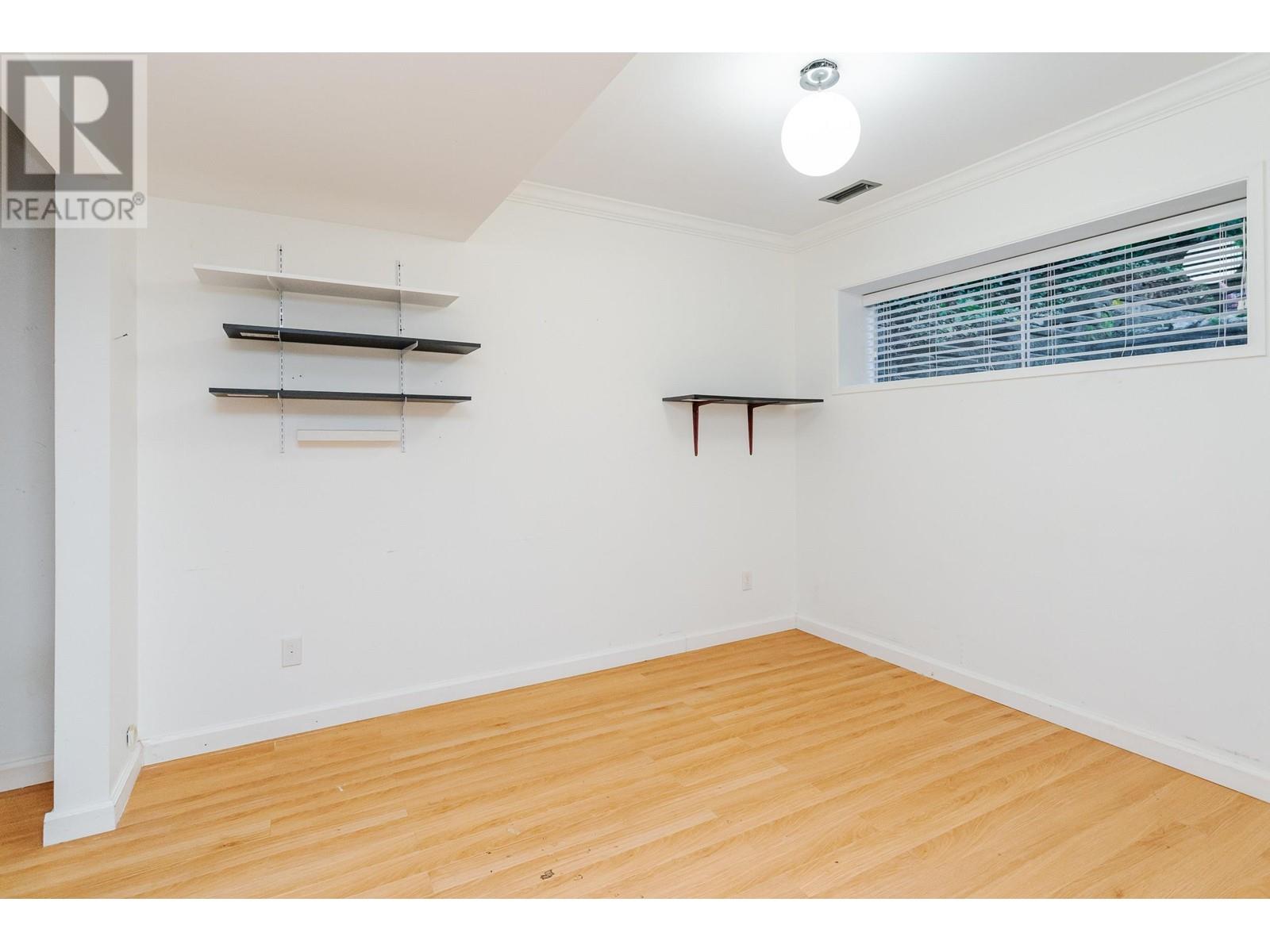 24700 110 Avenue, Maple Ridge, British Columbia  V2W 1G7 - Photo 25 - R2824656