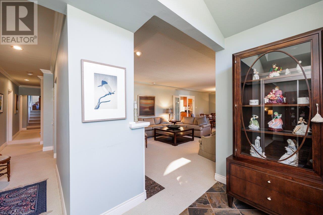 3293 Wayne Drive, North Vancouver, British Columbia  V7N 4B9 - Photo 14 - R2824658