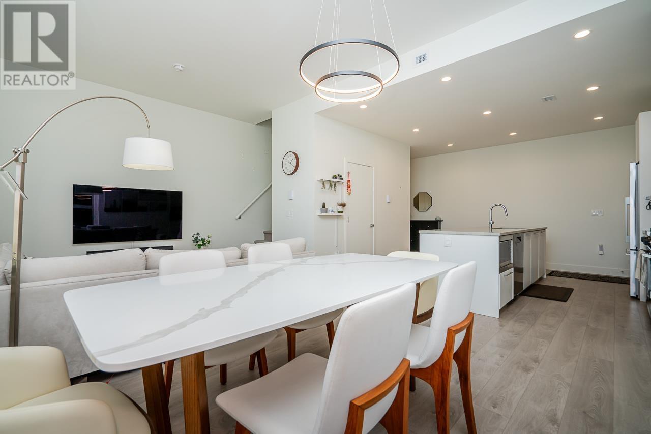 2319 St Johns Street, Port Moody, British Columbia  V3H 2A8 - Photo 18 - R2824137