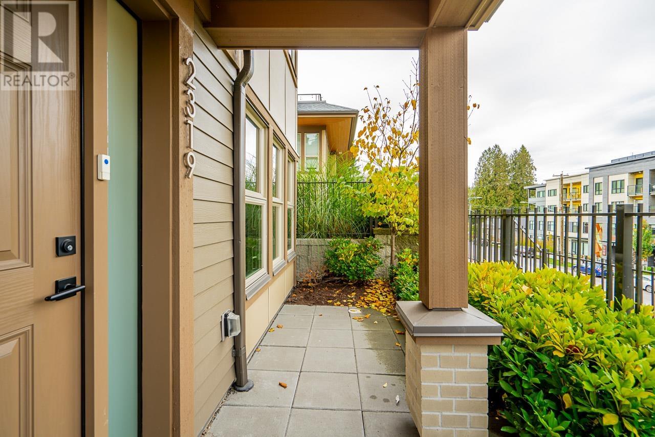 2319 St Johns Street, Port Moody, British Columbia  V3H 2A8 - Photo 10 - R2824137