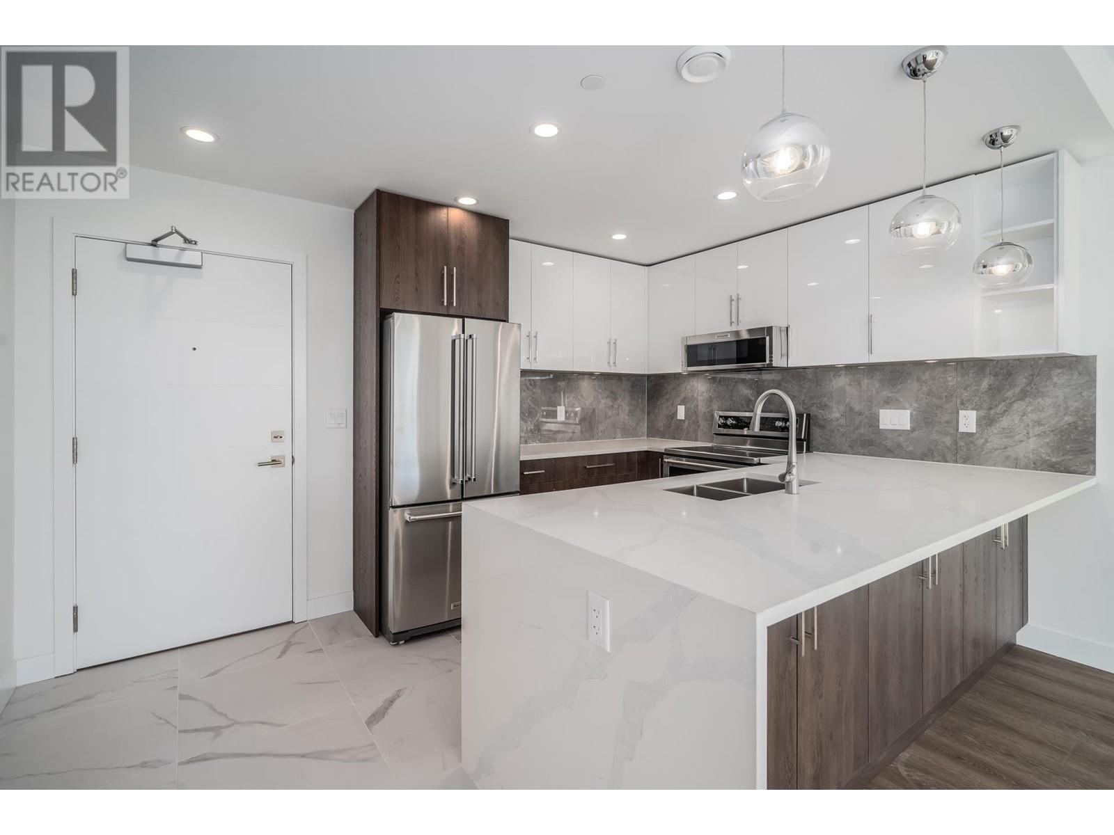 #304 11703 Fraser Street, Maple Ridge, British Columbia  V2X 2L8 - Photo 4 - R2824596