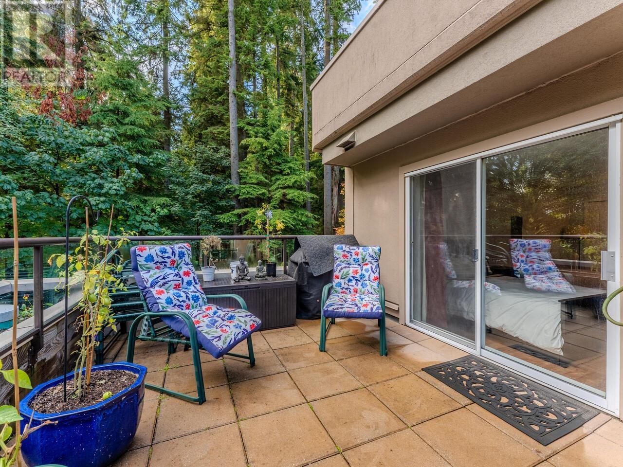 301 1500 Ostler Court, North Vancouver, British Columbia  V7G 2S2 - Photo 18 - R2824188