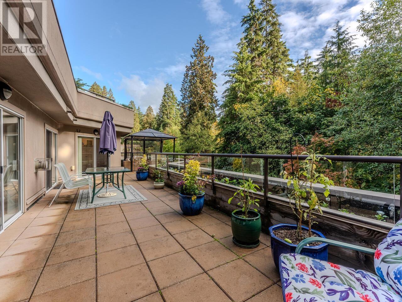 301 1500 Ostler Court, North Vancouver, British Columbia  V7G 2S2 - Photo 15 - R2824188