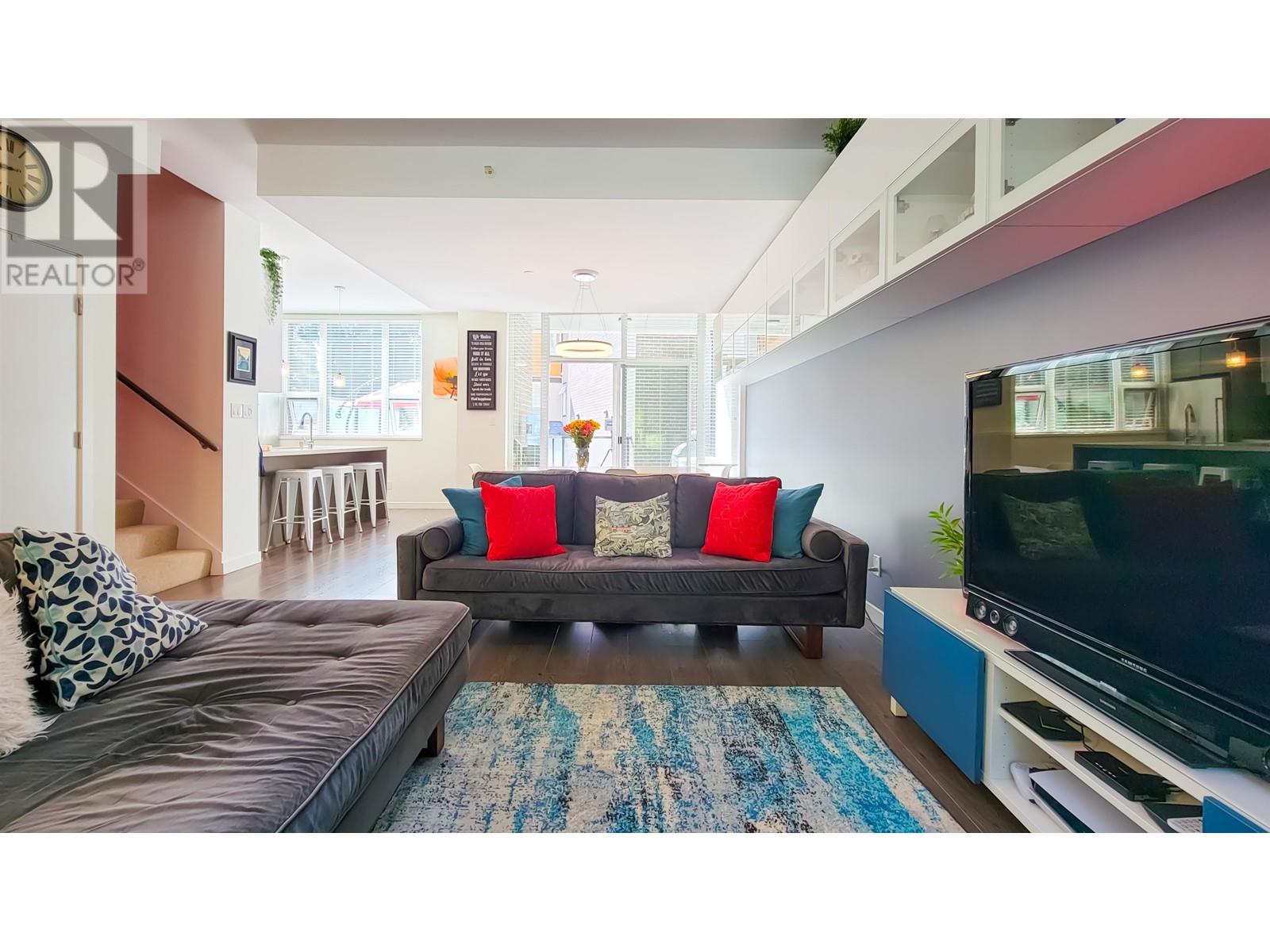 102 3086 Lincoln Avenue, Coquitlam, British Columbia  V3B 0L9 - Photo 4 - R2824663