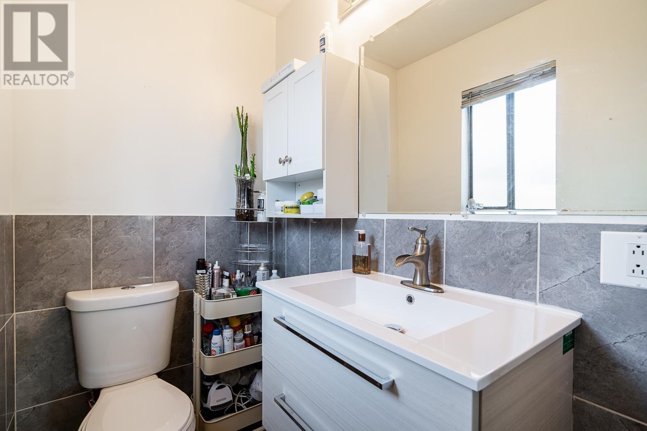 5285 Spencer Street, Vancouver, British Columbia  V5R 4A4 - Photo 12 - R2823975