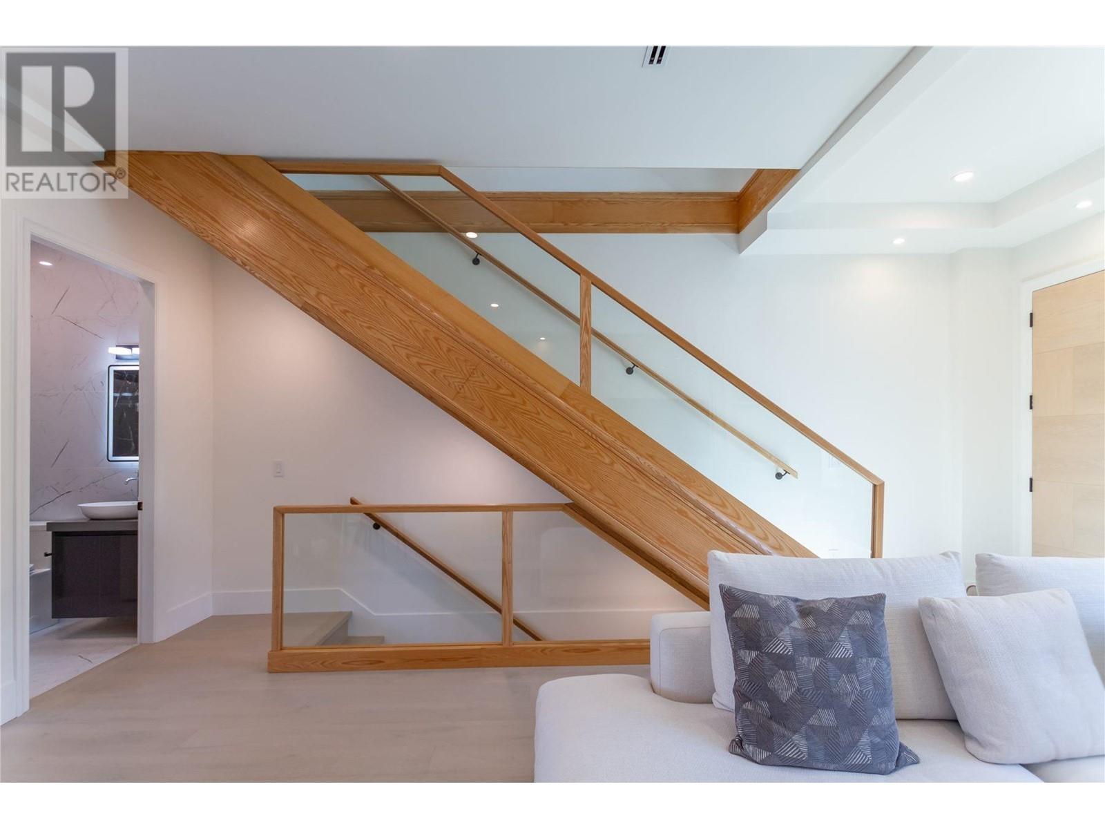 3467 Seaforth Drive, Vancouver, British Columbia  V5M 4C6 - Photo 16 - R2824500