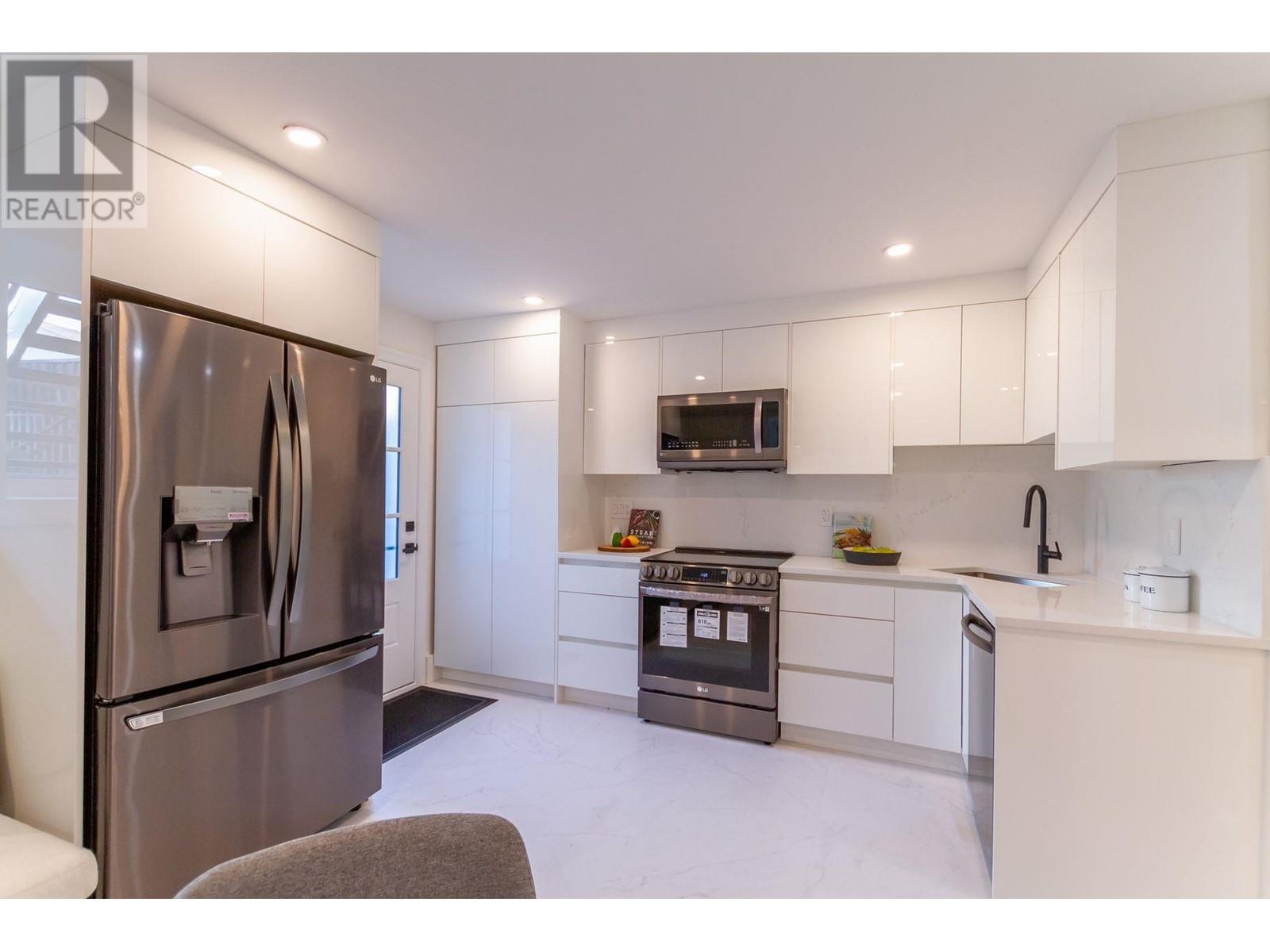3465 Seaforth Drive, Vancouver, British Columbia  V5M 4C6 - Photo 37 - R2824489