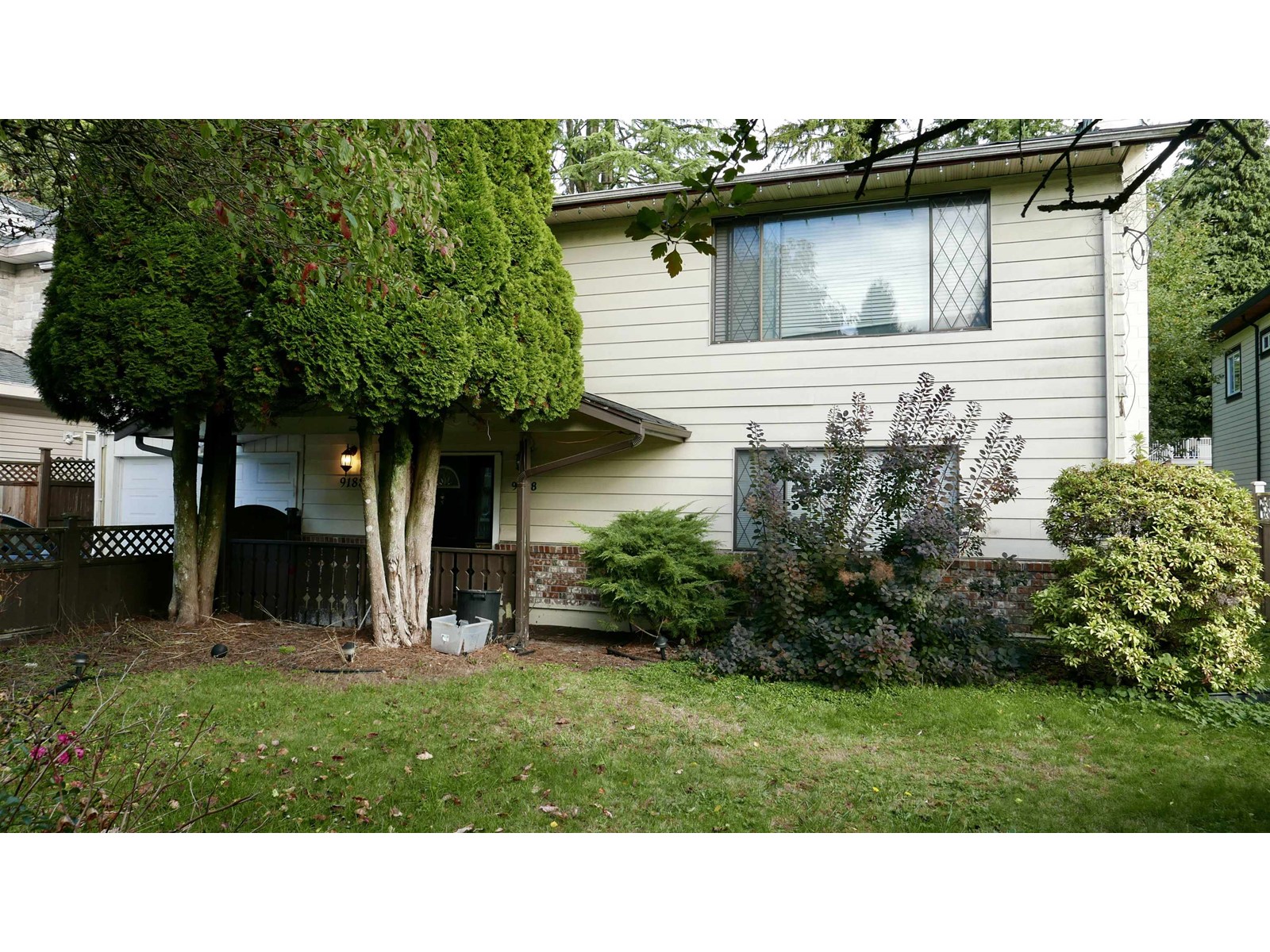 9188 147 Street, Surrey, British Columbia  V3R 3V7 - Photo 2 - R2822678