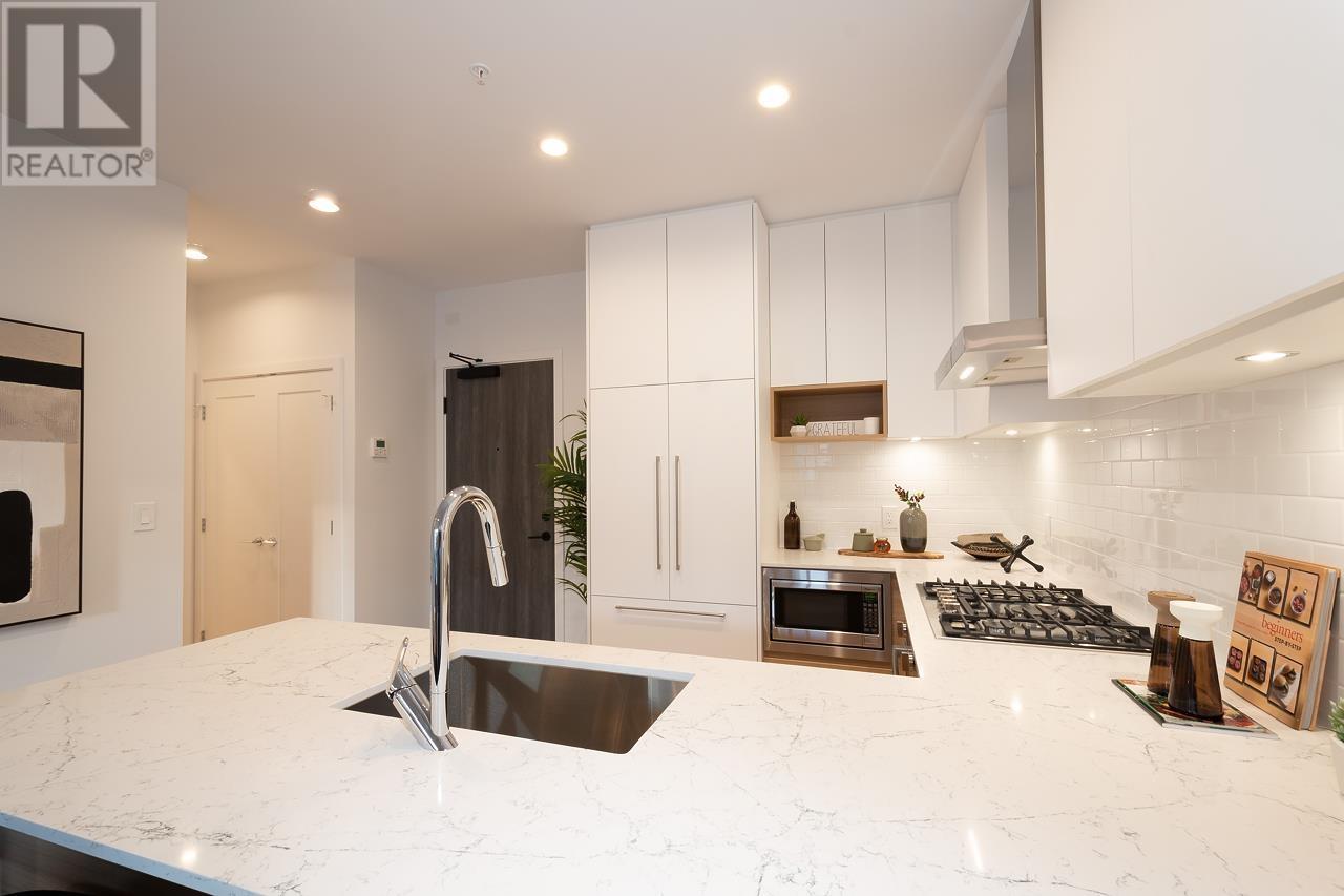 635 55 Klahanie Drive, Port Moody, British Columbia  V3H 2R8 - Photo 14 - R2823355