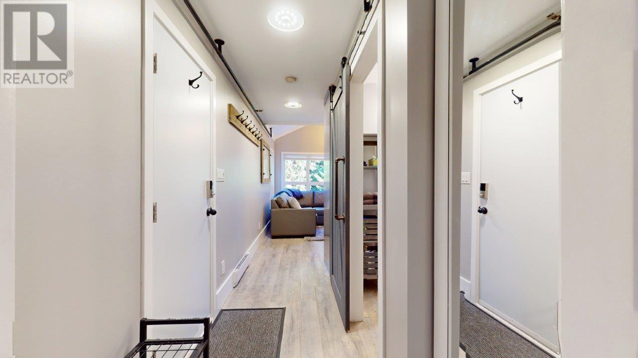 2 2130 Sarajevo Drive, Whistler, British Columbia  V8E 0B5 - Photo 10 - R2824686