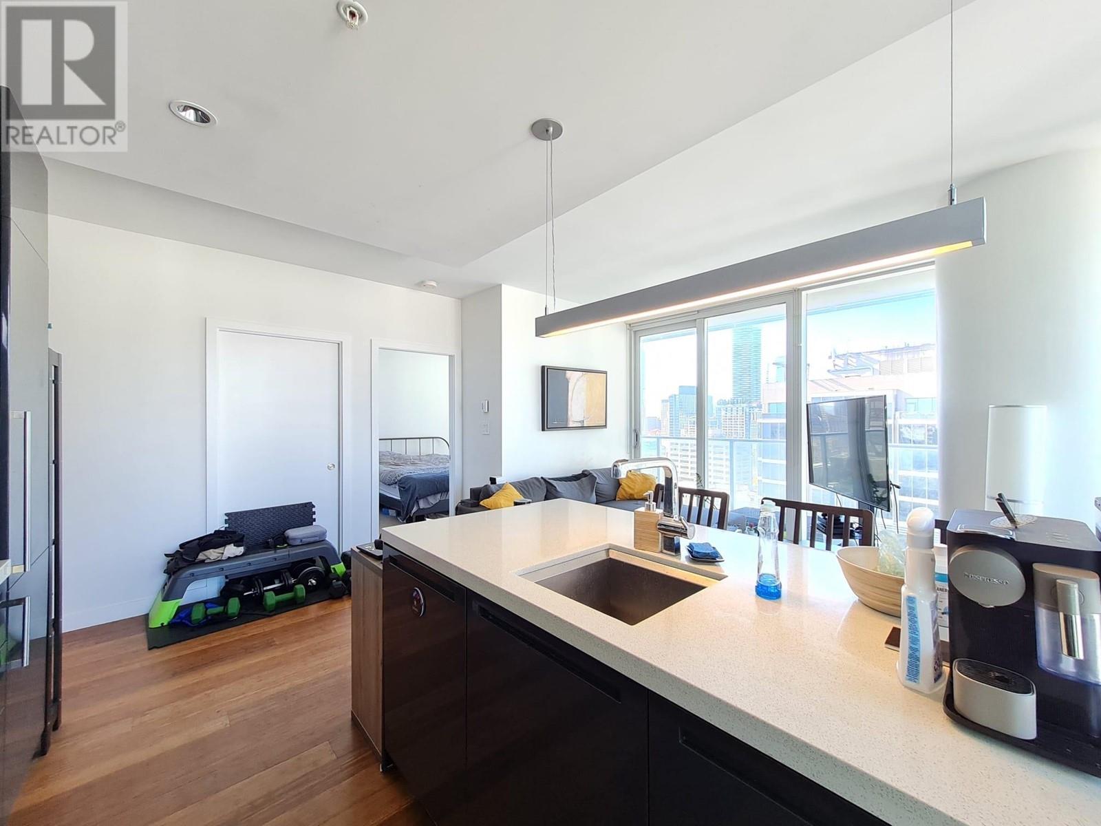 2206 777 Richards Street, Vancouver, British Columbia  V6B 0M6 - Photo 9 - R2824217