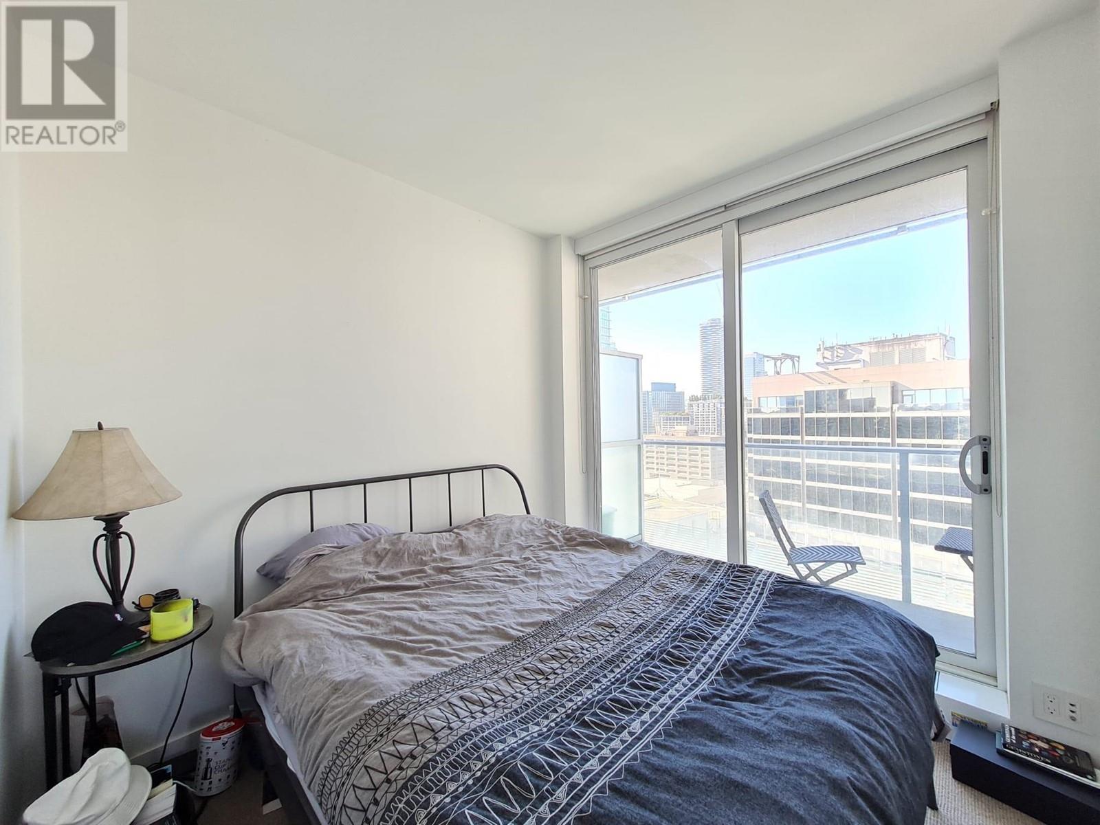 2206 777 Richards Street, Vancouver, British Columbia  V6B 0M6 - Photo 11 - R2824217