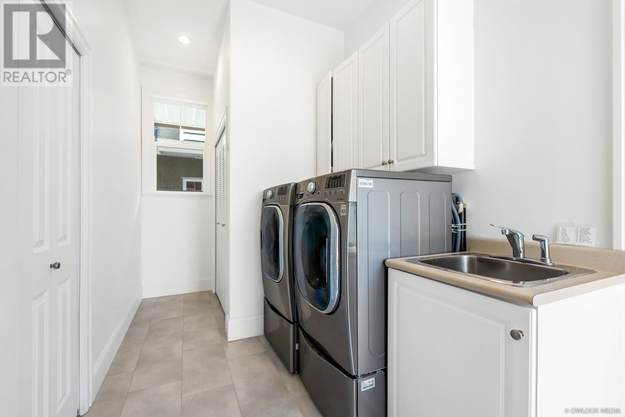 7651 Afton Drive, Richmond, British Columbia  V7A 1A2 - Photo 17 - R2818214