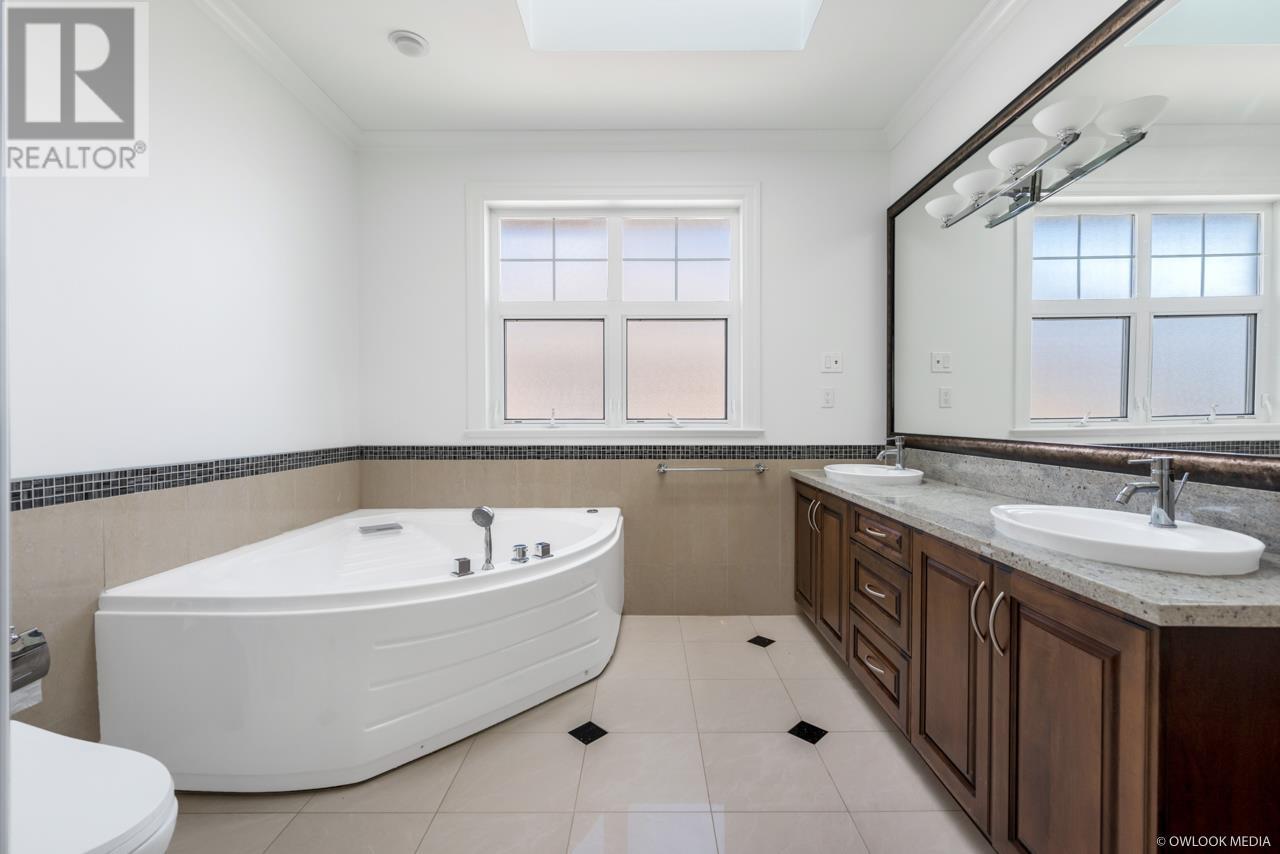 7651 Afton Drive, Richmond, British Columbia  V7A 1A2 - Photo 21 - R2818214