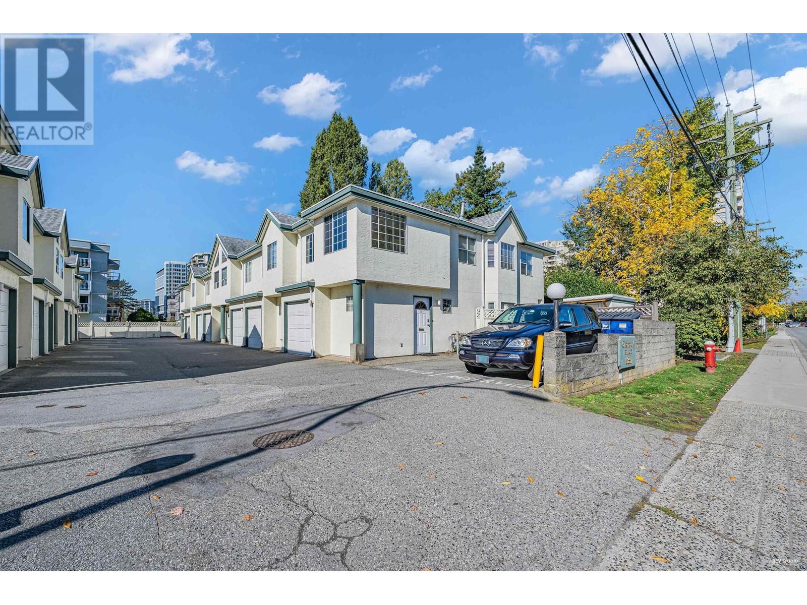 1 6391 COONEY ROAD, richmond, British Columbia