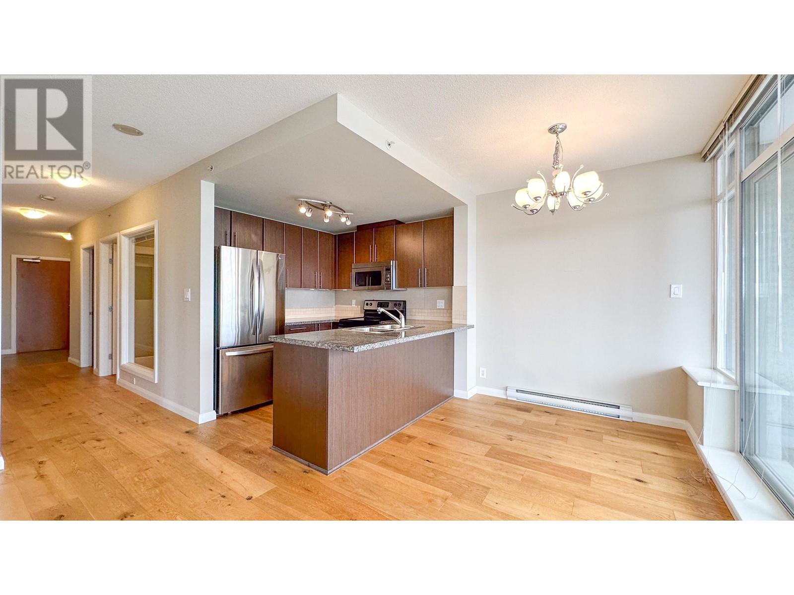 2501 892 Carnarvon Street, New Westminster, British Columbia  V3M 0C5 - Photo 9 - R2820794