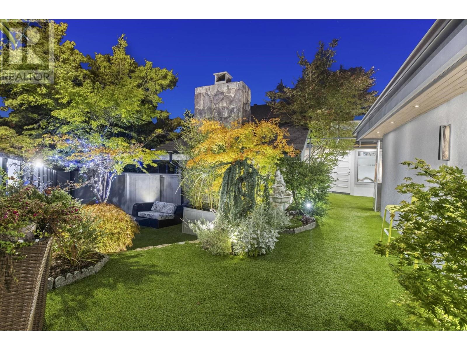 5320 Meadfeild Road, West Vancouver, British Columbia  V7W 3E5 - Photo 27 - R2824259