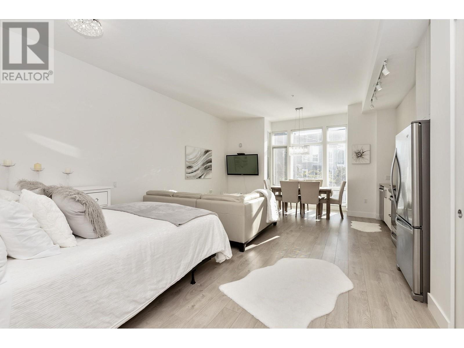 203 2393 Ranger Lane, Port Coquitlam, British Columbia  V3B 0P5 - Photo 2 - R2823139
