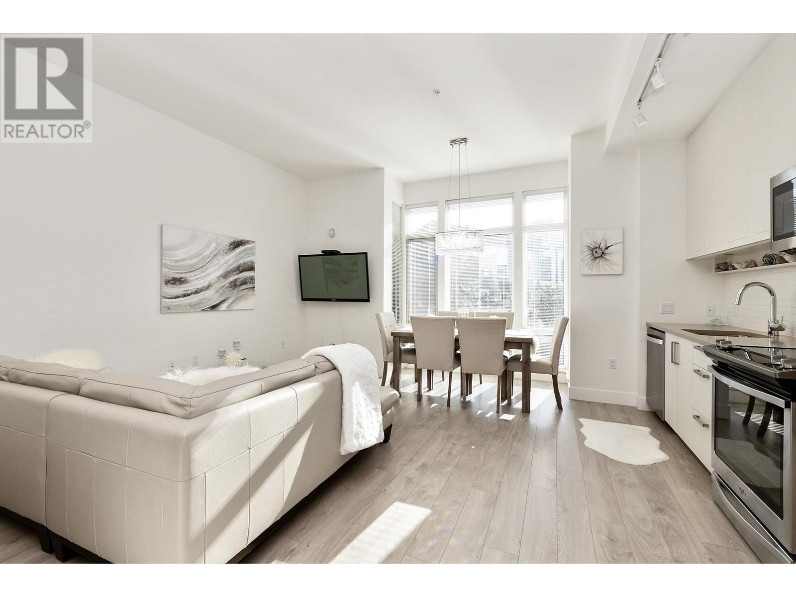 203 2393 Ranger Lane, Port Coquitlam, British Columbia  V3B 0P5 - Photo 3 - R2823139